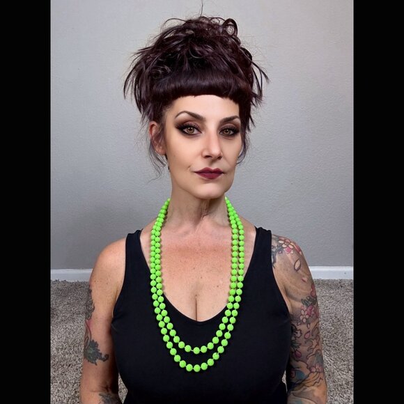 60s Vintage Lime Green Lucite Faux Pearl Necklace MCM Mod Long Costume 30" - Picture 5 of 10